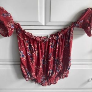 American Eagle off the shoulder top